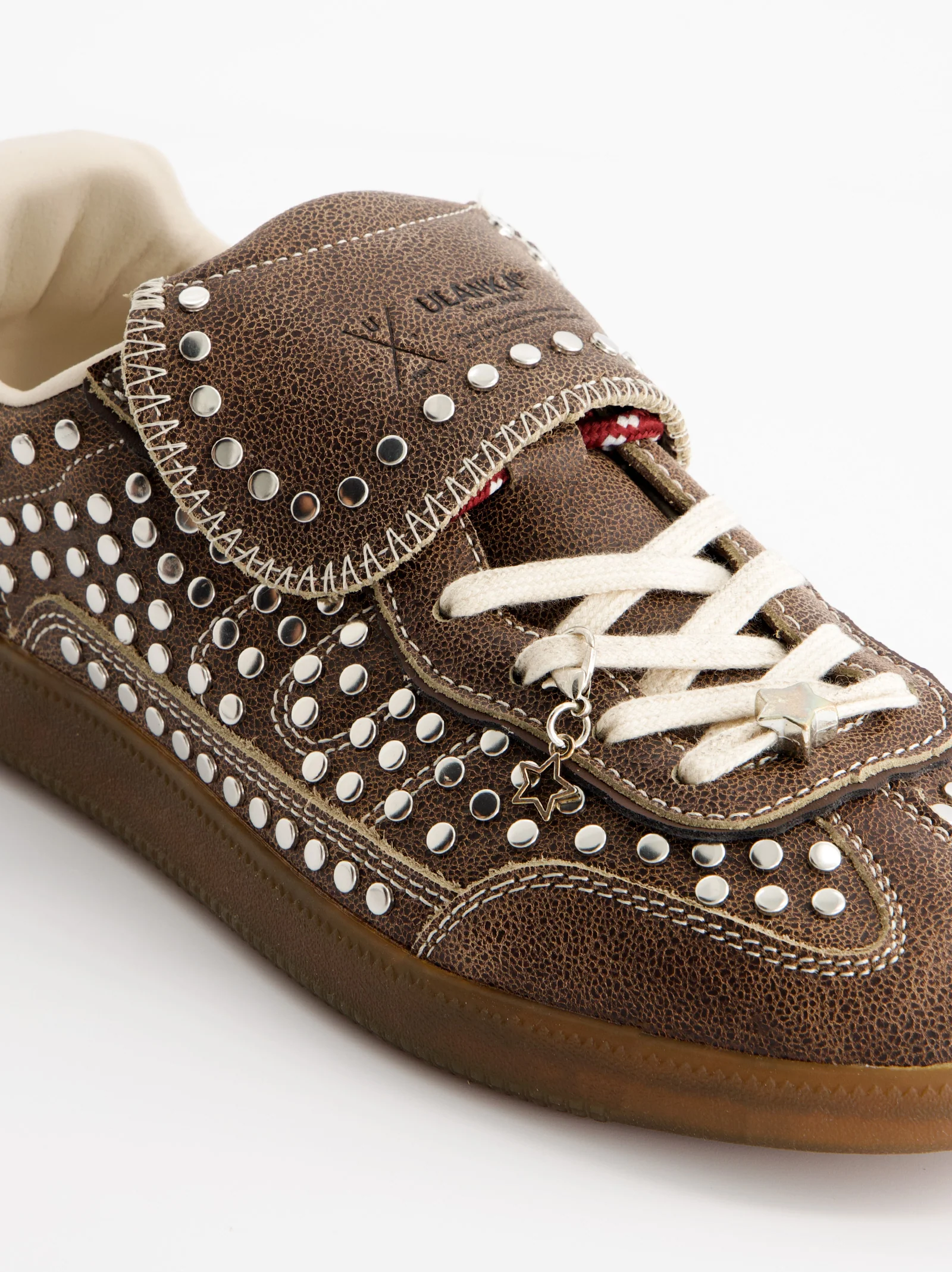 BROWN STUDDED SNEAKERS - CHILE - Image 5