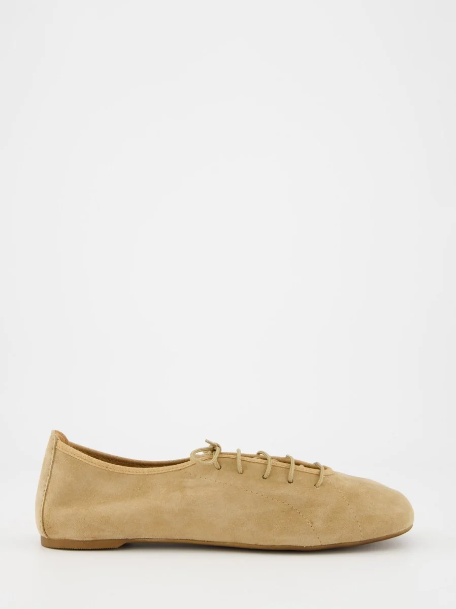 BEIGE SUEDE SHOES - TRUSS - Image 2