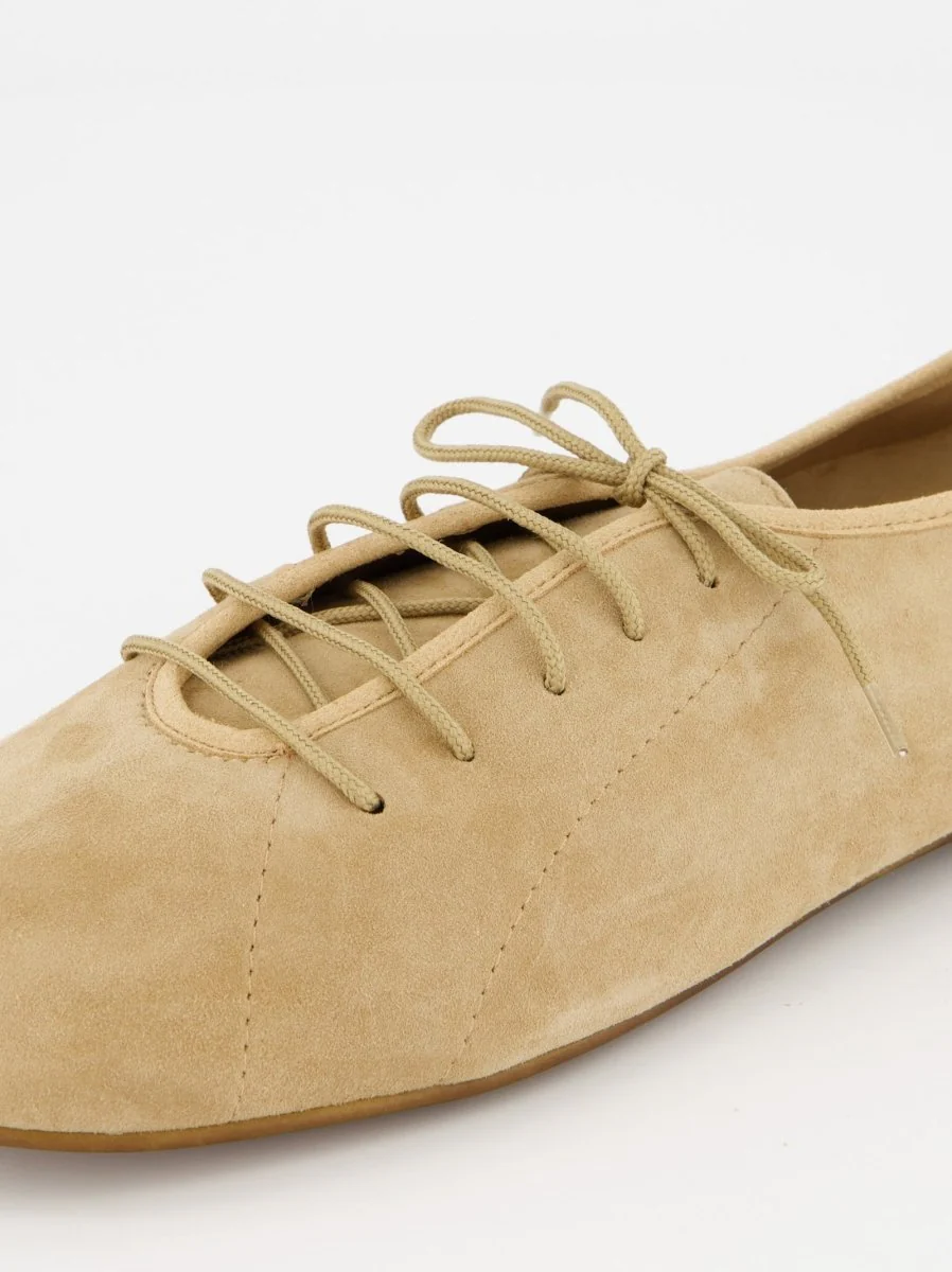 BEIGE SUEDE SHOES - TRUSS - Image 4