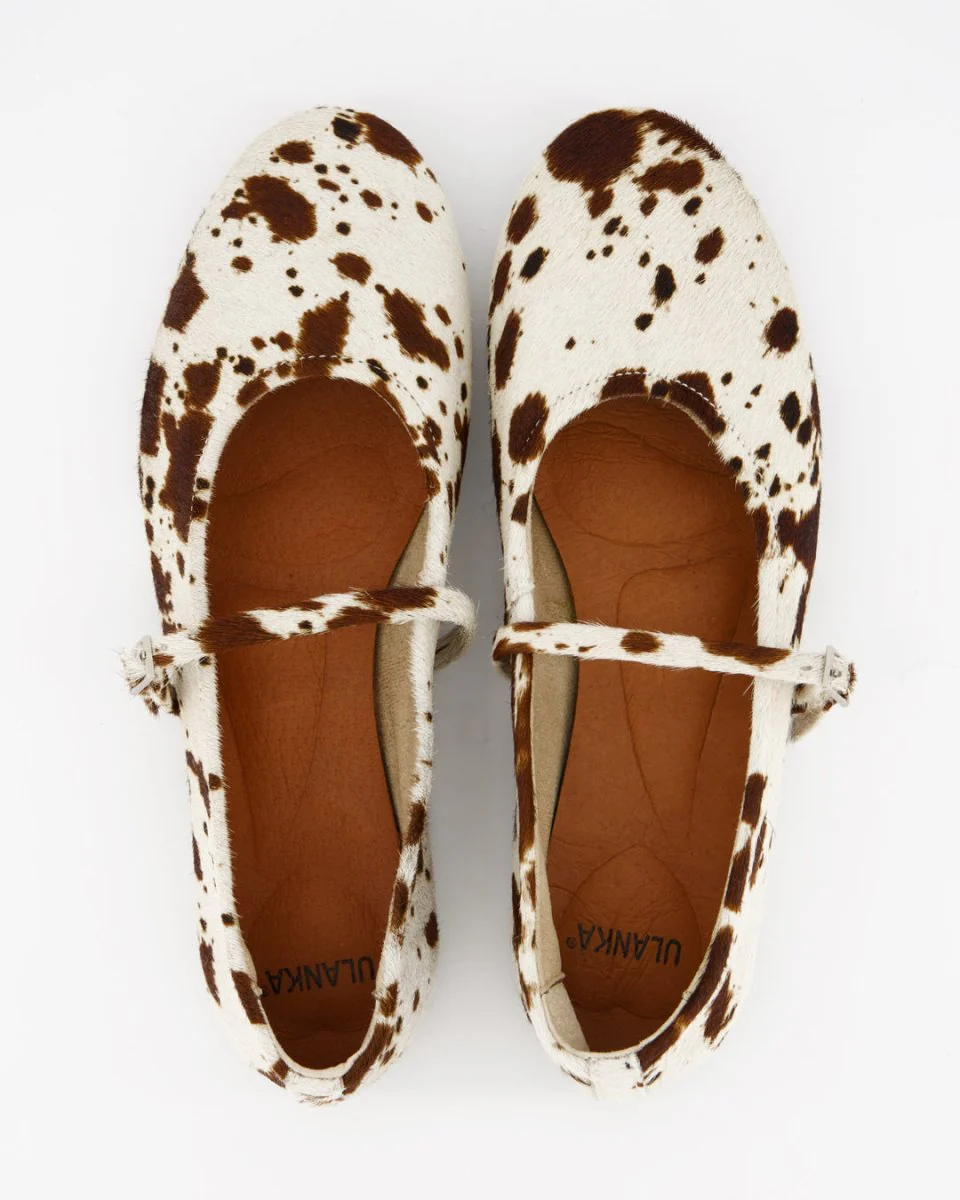LINE - COW PRINT FLATS - Image 4
